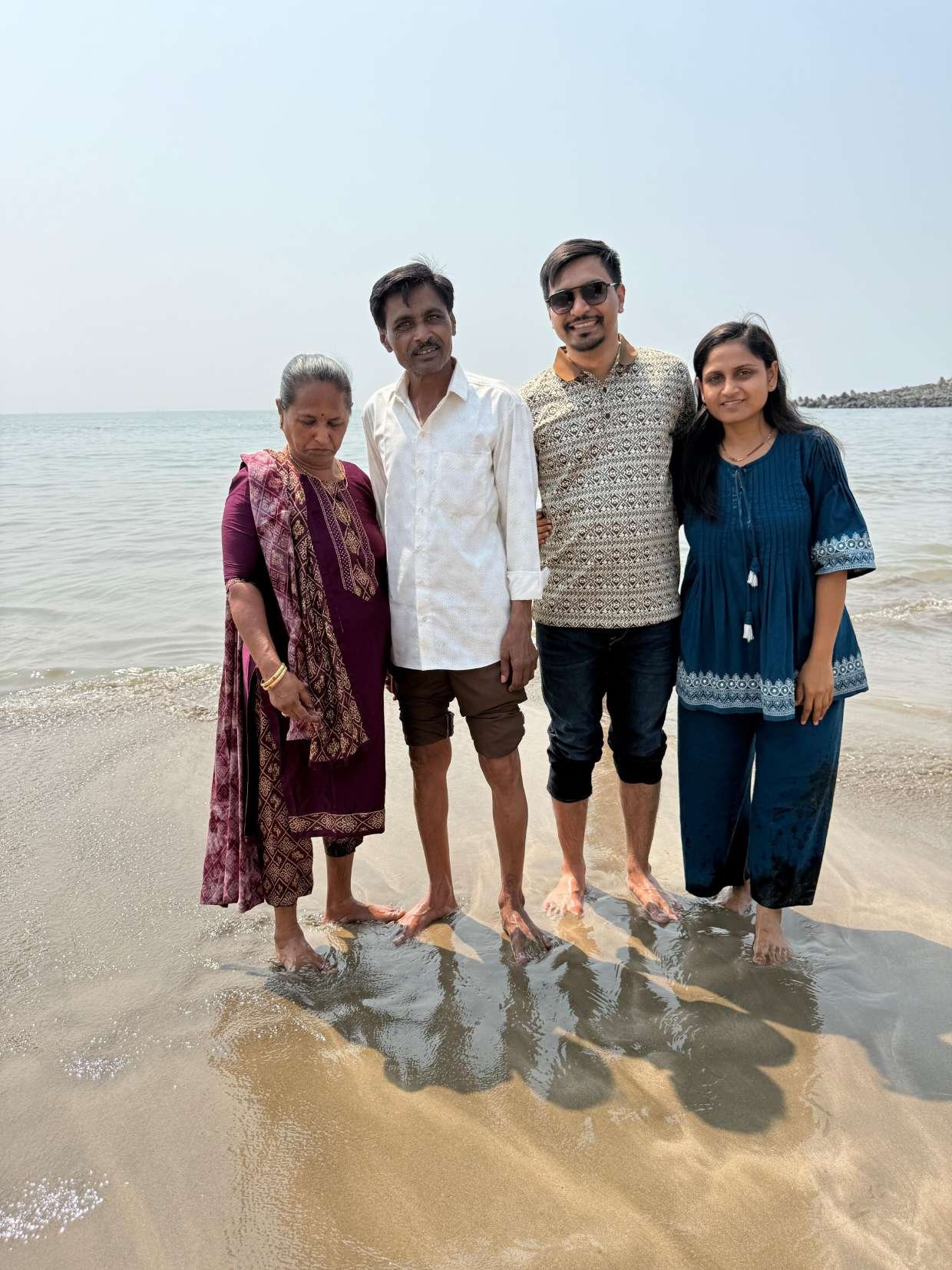 Family Trip · 02