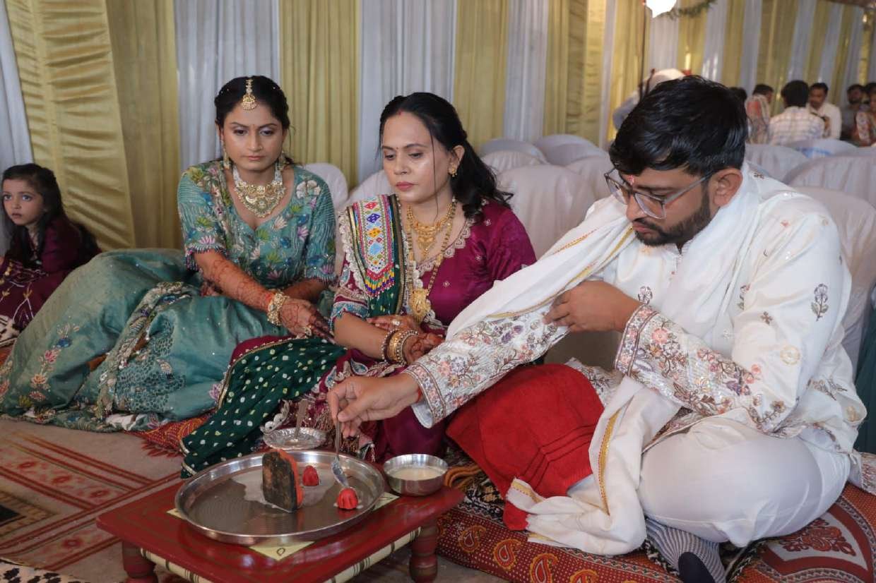 Mandap Muhrat Rasam · 10