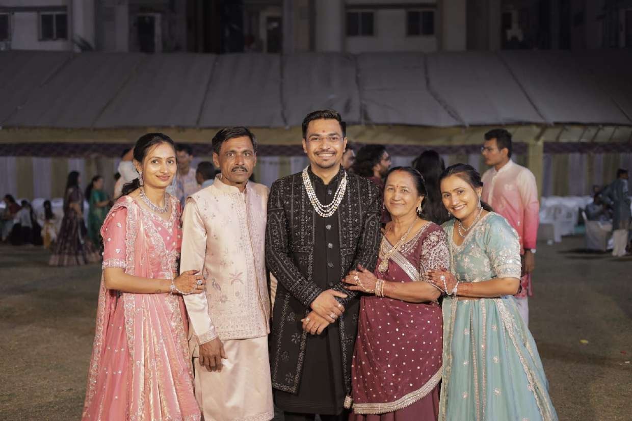 Raas Garba · 07