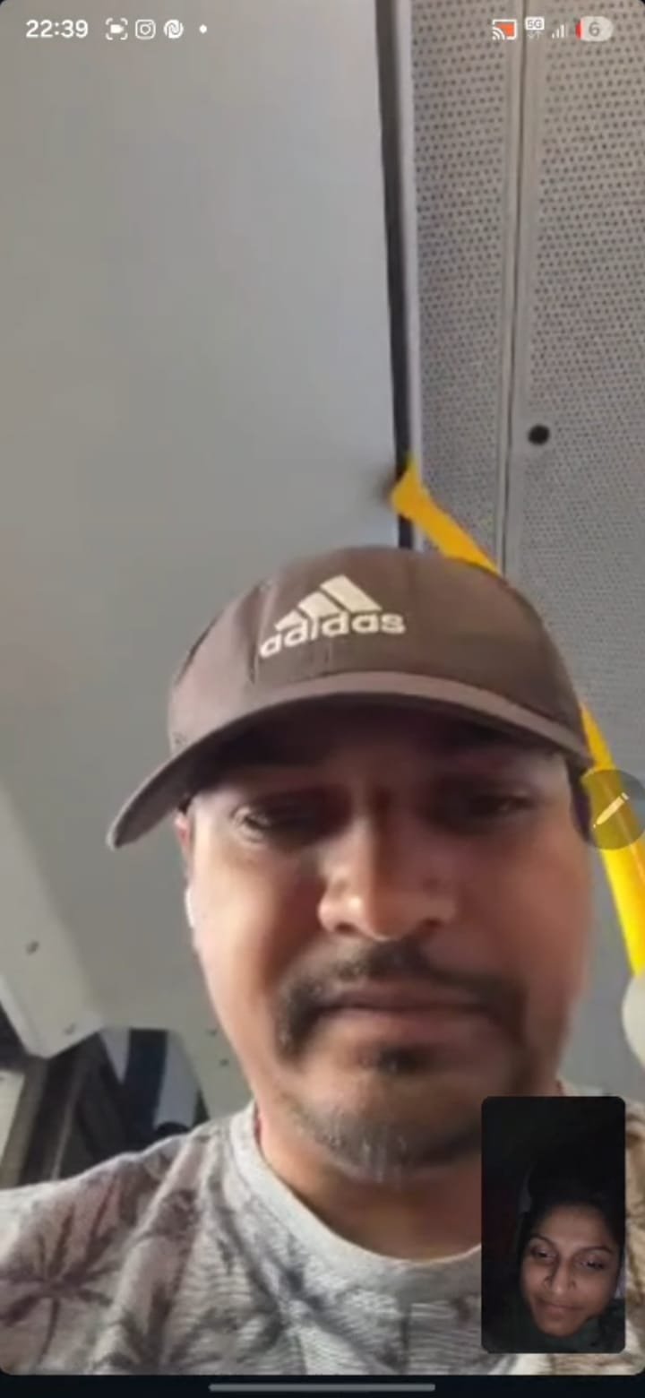 Video call · 12 · Jaydip on bus